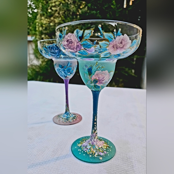 SOLD~ Set of two lead-free crystal Margarita glasses painted pink and blue roses - Picture 3 of 10
